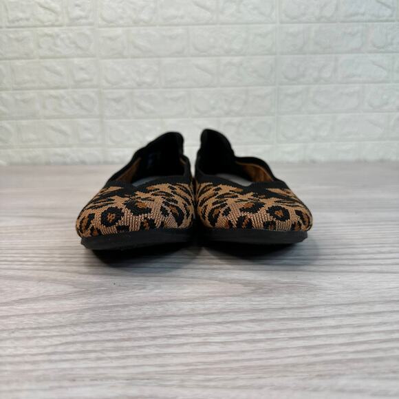Clarks Carly Wish Leopard Print Ballet Flats WMNS US7.5M Dark Tan Comfort Shoes - Picture 2 of 9